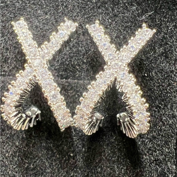 NIB Stamped 925 Sterling Silver & Zircon Criss Cross Letter X Drop Earrings - Picture 3 of 14